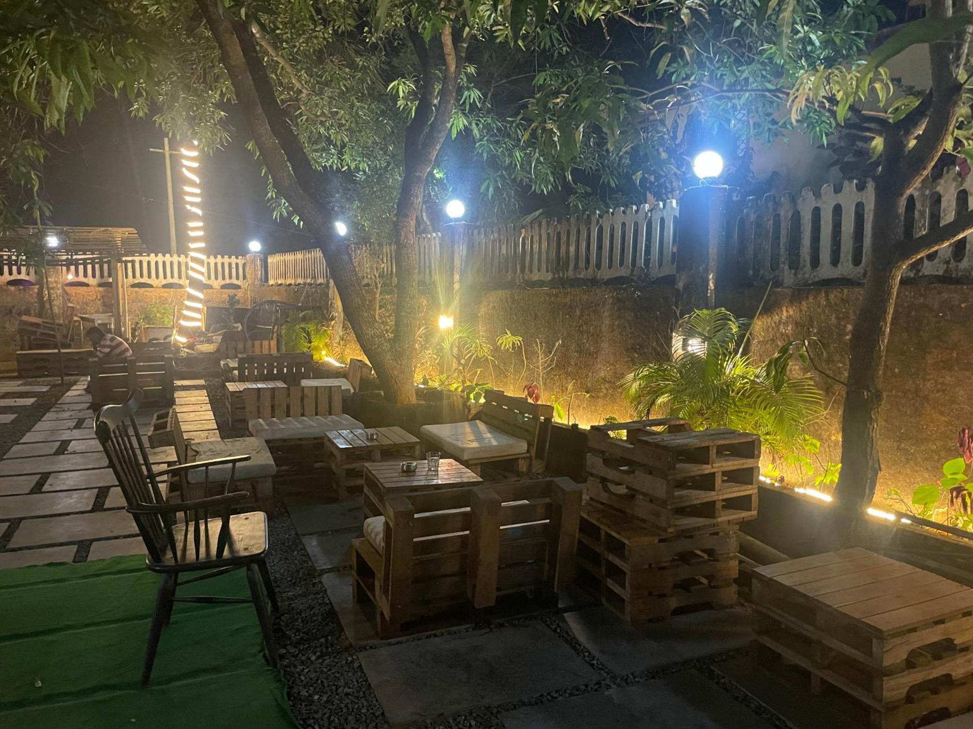 Streetmates Hostel Anjuna Exterior photo